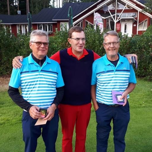 Messilän voittajajoukkue vasemmalta Erkki Kortelainen, Pekka Laine ja Markku Utti.