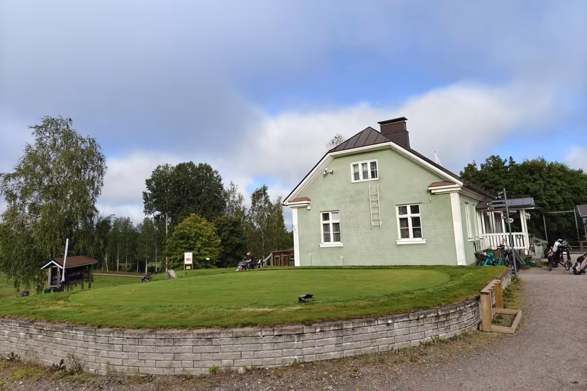 Hirvihaara Golf