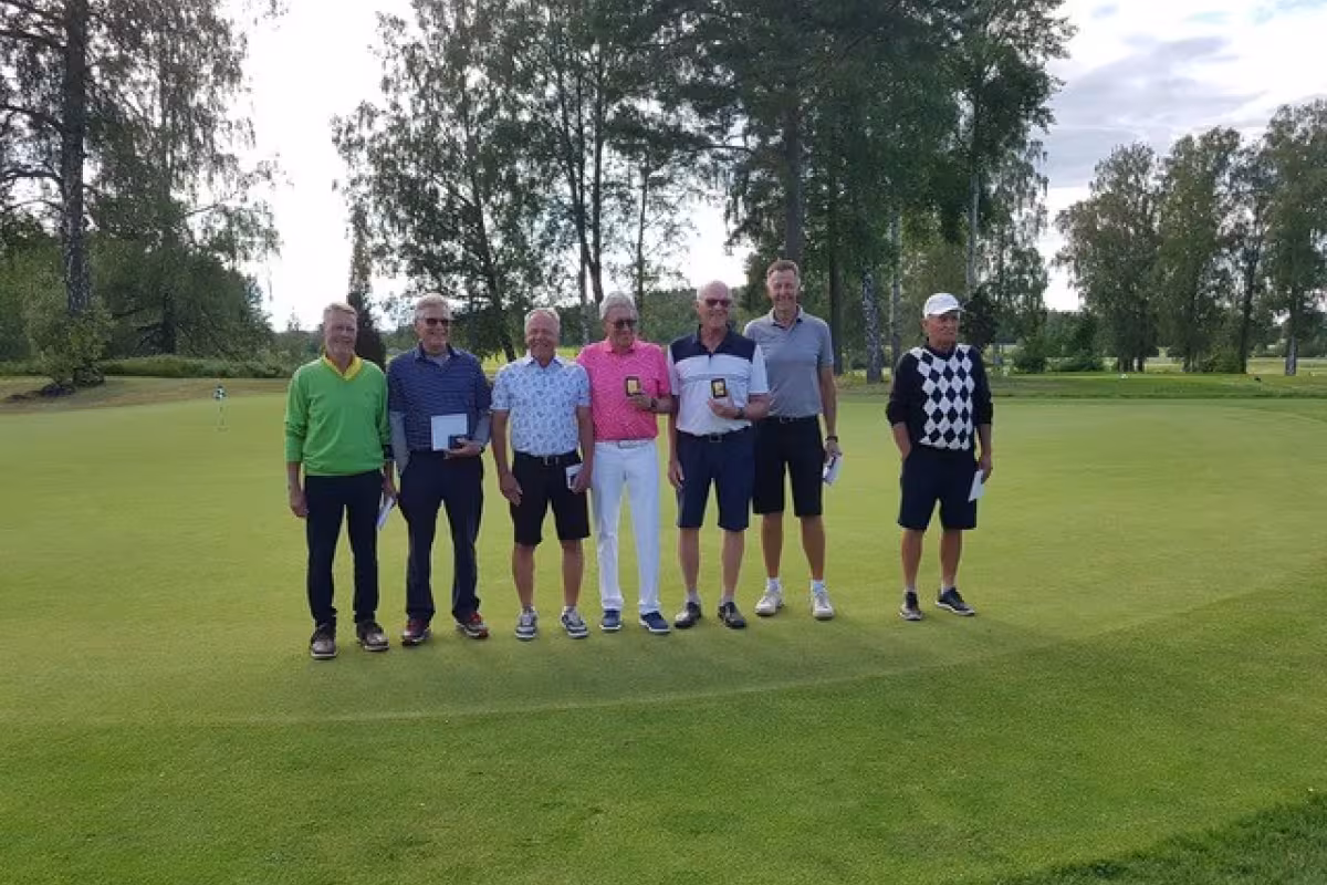 Joukkuekisan voittajia