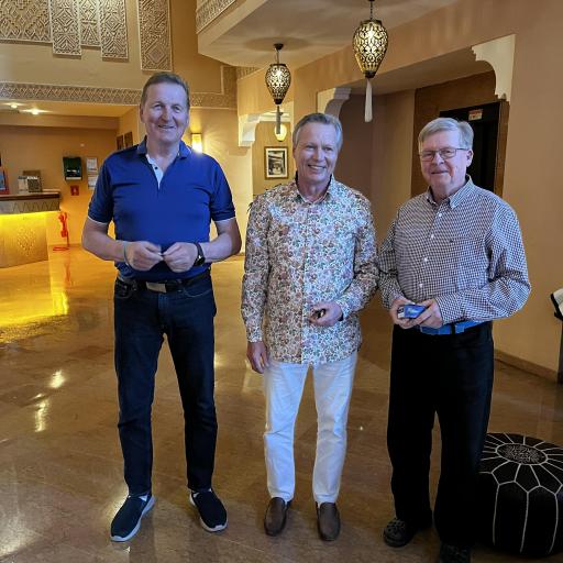 Toisen viikon mestarit Risto, Johan, Jari