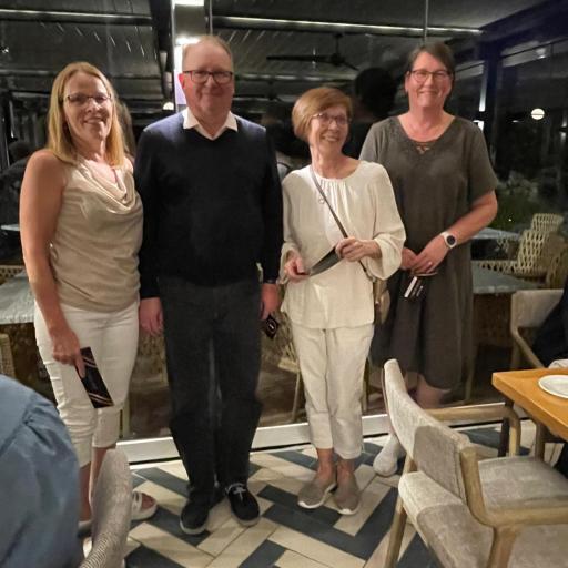  AritzonaShuflen voittajat Teija, Jarmo, Liisa ja Taina