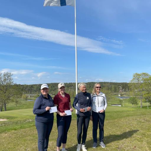 Tiina Vainio, Ann-Sofie Sivelä, Virpi Lappalainen ja Johanna Mustjoki-Purhonen