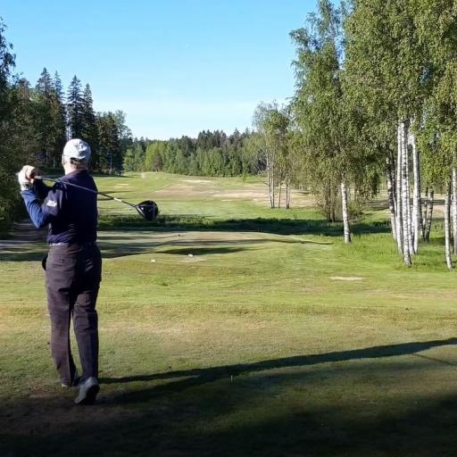 Kurk Golfin Paaavo Lehtonen avasi M80 tourin 2. osakilpailun 