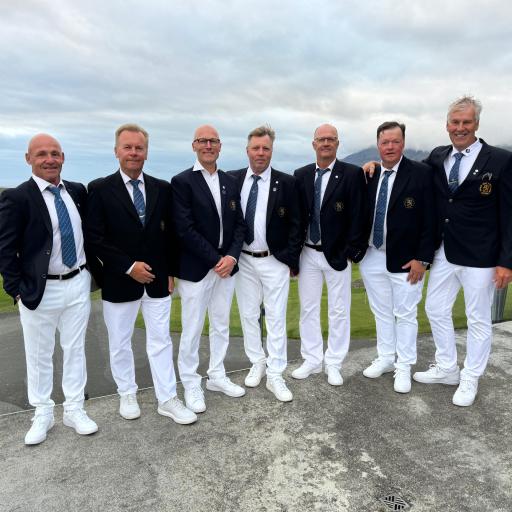 Kuvassa vasemmalta Jukka Lehtinen, Eero Kallio, Sampo Laisi, Timo Seppälä, Timo Pulkkanen, Matti Moilanen ja joukkueen kapteeni Jukka Utriainen