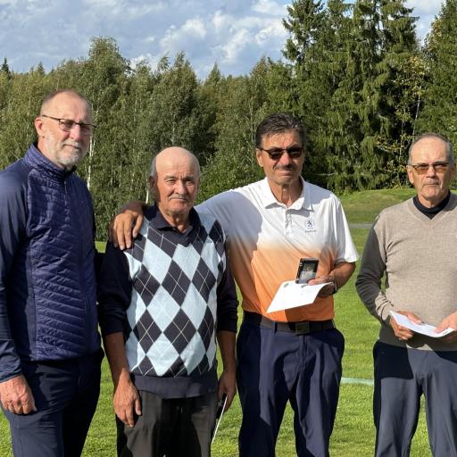 Seppo Pakola, Matti Mäkivirta, Veijo Suomela ja Ari Ahti
