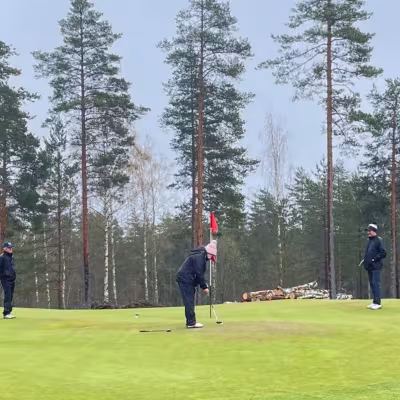 Classicin väylällä 8