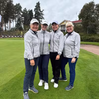 Pronssia voitti Sarfik Golfin joukkue