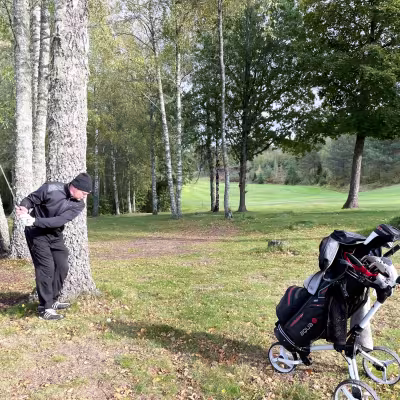 Joskus sitä pelaa itsensä pahaan asemaan, mutta Foursomessa sen voi tehdä myös kaverille