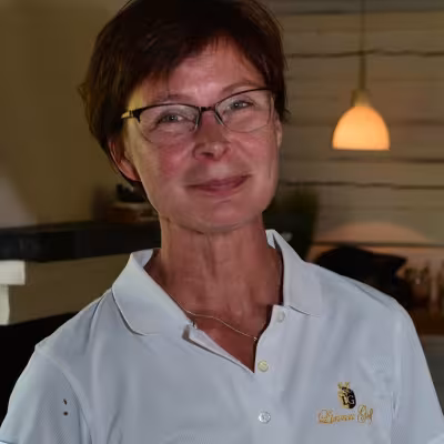 Hämeen N50 voittaja Tiina Kivinen, Vanajanlinna GCC