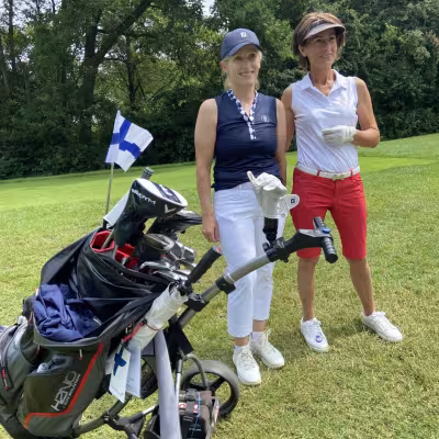 Finaalipäivään ensimmäisinä starttasivat Hannele Heikura vs Isabel Gugliemone, Sveitsi